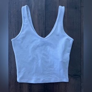White v-neck crop top